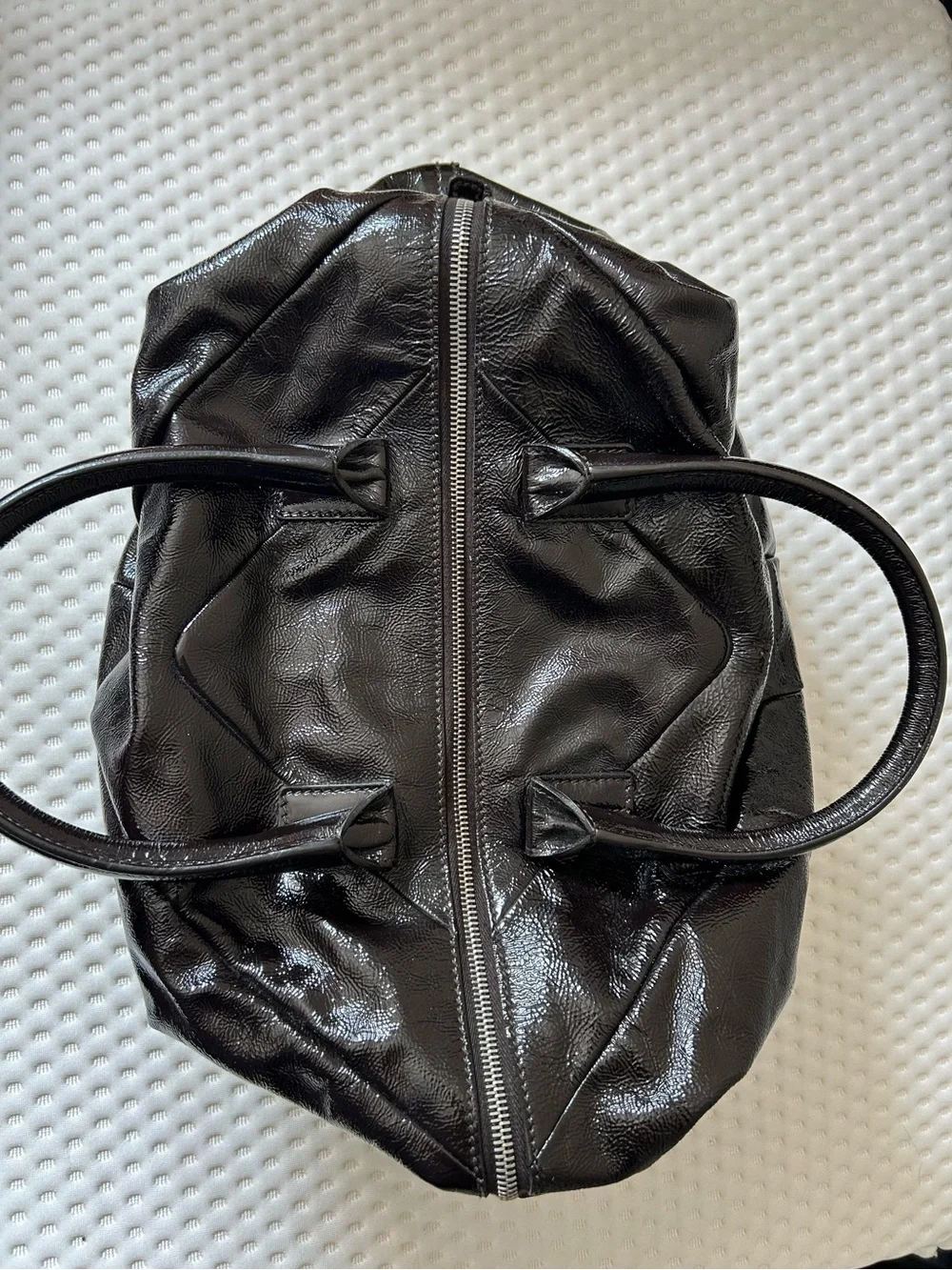 YSL Yves Saint Laurent Medium Easy Y Black Patent Leather Bag